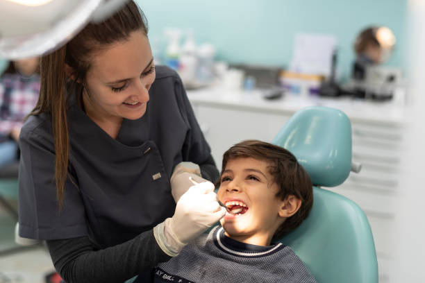 Best Broken or Cracked Tooth Emergency Dentist in River Ridge, FL